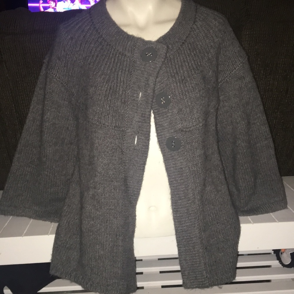 Grey knitted cardigan